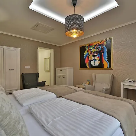 Hotel Pod Branou 3*
