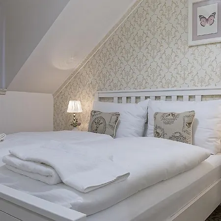 Pod Branou Hotel Bardejov