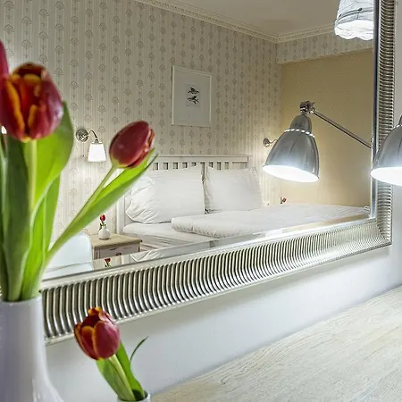 Pod Branou Hotel 3*