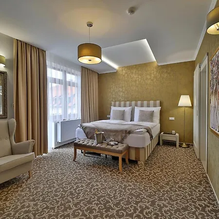 Pod Branou Hotel Bardejov